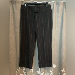 Business casual capri